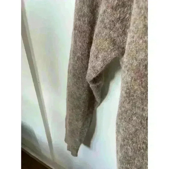 Revolve One Grey Day Bundle (2) Merino Wool and Alpaca Sweaters, XS - Picture 12 of 15